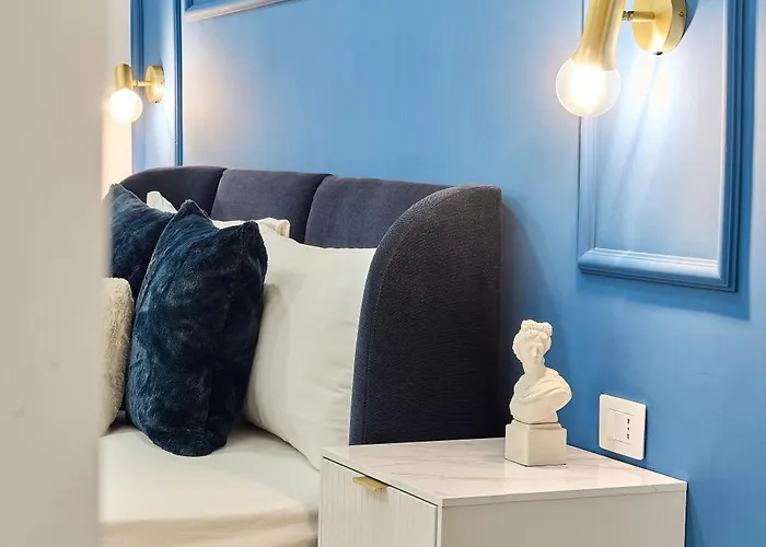 Zemra Room&apartment Πανσιόν Πομπηία